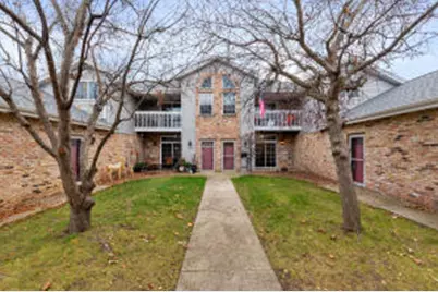 180 W Oak Leaf Dr, Oak Creek, WI 53154 - Photo 1