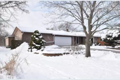 N70W17357  Fawn Ave, Menomonee Falls, WI 53051 - Photo 1