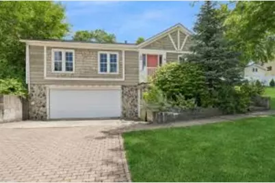 131  West St, Lake Geneva, WI 53147 - Photo 1