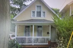 209 N Ingersoll St, Madison, WI 53703 - Photo 1