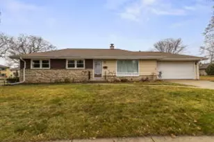 3025 S 72nd St, West Allis, WI 53219 - Photo 1