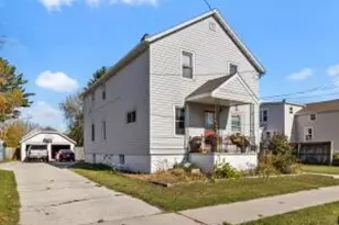1712 18th St, Two Rivers, WI 54241 - Photo 1