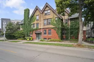 1815 N Oakland Ave, Milwaukee, WI 53202 - Photo 1