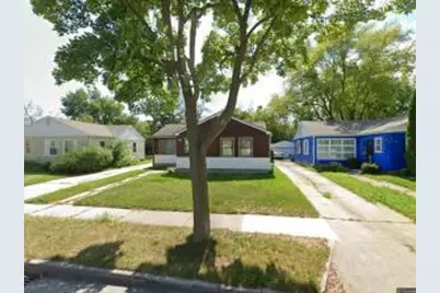 2245 W Rohr Ave, Milwaukee, WI 53209 - Photo 1
