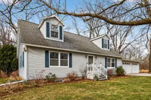 225 Juneau St, Lowell, WI 53557 - Photo 1