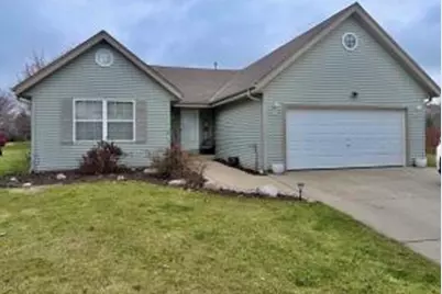 3010 W Kimberly Ave, Greenfield, WI 53221 - Photo 1
