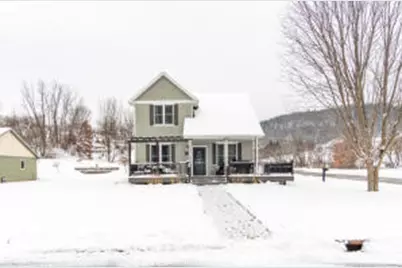 100  Creekside Ct, Coon Valley, WI 54623 - Photo 1