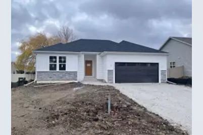 6059  Fox Run Ln, Racine, WI 53406 - Photo 1