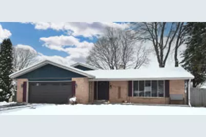 631  Hialeah Dr, Racine, WI 53402 - Photo 1