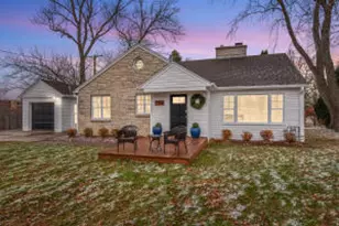 102 W Calumet Rd, Fox Point, WI 53217 - Photo 1