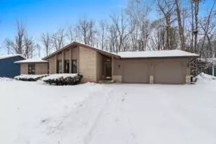 1444 Hazelwood Dr, Manitowoc, WI 54220 - Photo 1
