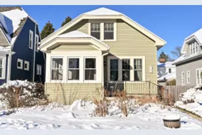 522  Oak St, South Milwaukee, WI 53172 - Photo 1