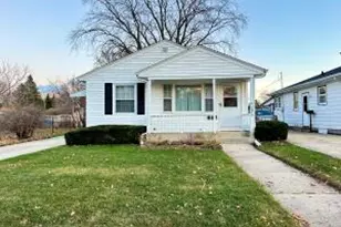 2817 Wellington Dr, Racine, WI 53403 - Photo 1