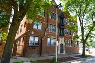 2613 W Capitol Dr, Milwaukee, WI 53206 - Photo 1