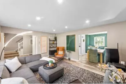 4265  Williams Ct, Brookfield, WI 53045 - Photo 1