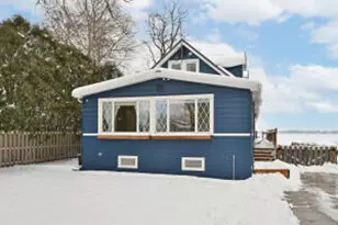 2201 Lakeshore Dr, Racine, WI 53139 - Photo 1