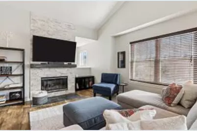 N16W26500  Meadowgrass Cir, Pewaukee, WI 53072 - Photo 1