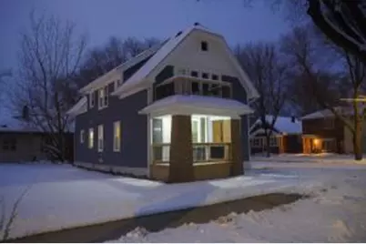 402 W Melvina St, Milwaukee, WI 53212 - Photo 1