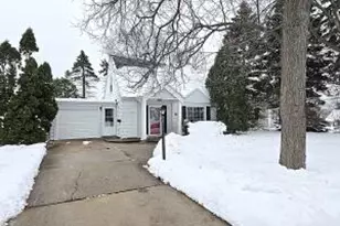 3656 S 46th Pl, Greenfield, WI 53220 - Photo 1