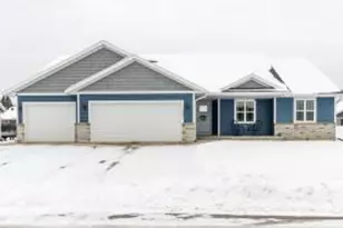 2007 Spakenburg Rd, Holmen, WI 54636 - Photo 1