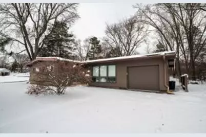 18400  Beverly Hills Dr, Brookfield, WI 53045 - Photo 1