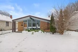 3311 W Manitoba St, Milwaukee, WI 53215 - Photo 1