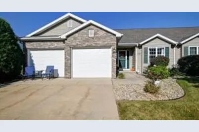 620  Malvern Hill Dr, Madison, WI 53718 - Photo 1