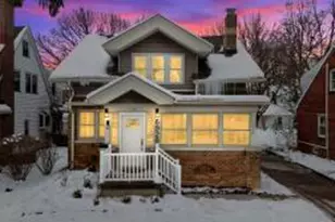 6928 W Wisconsin Ave, Wauwatosa, WI 53213 - Photo 1