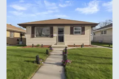 4556 N 71st St, Milwaukee, WI 53218 - Photo 1