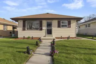 4556 N 71st St, Milwaukee, WI 53218 - Photo 1