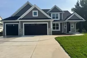 N74W24747 Lauren Dr, Sussex, WI 53089 - Photo 1