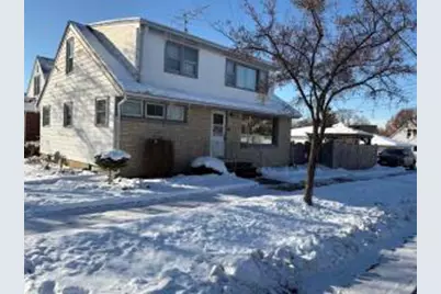 1707 W Wilbur Ave, Milwaukee, WI 53221 - Photo 1