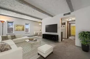 4000 W Rivers Edge Cir, Brown Deer, WI 53209 - Photo 1