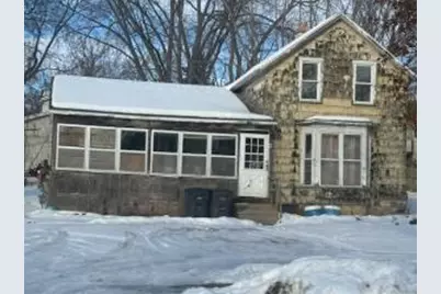 115 E Woolcock St, Jefferson, WI 53549 - Photo 1