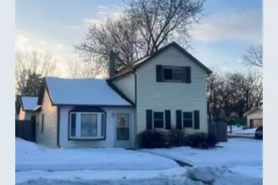 221  6th Ave, Onalaska, WI 54650 - Photo 1