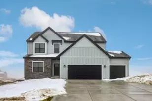 2491 Boulder Dr, Slinger, WI 53086 - Photo 1