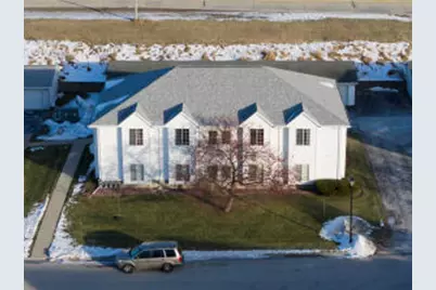 903  Fox Creek Dr, Watertown, WI 53098 - Photo 1