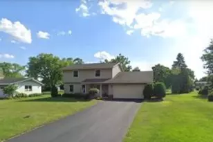 W223N2361 Glenwood Ln, Pewaukee, WI 53186 - Photo 1