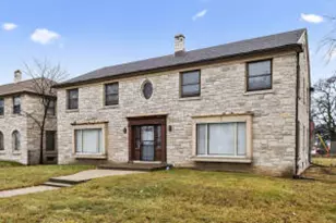 3031 W Capitol Dr, Milwaukee, WI 53216 - Photo 1