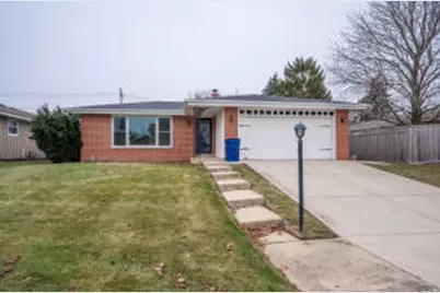 110  Crab Tree Ln, Racine, WI 53406 - Photo 1