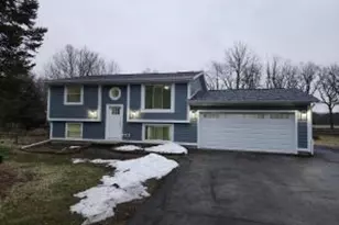 N9523 Sunset Dr, Troy, WI 53120 - Photo 1