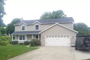 W327S8037 Memory Ln, Mukwonago, WI 53149 - Photo 1