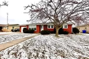 2205 24th Ave, Kenosha, WI 53140 - Photo 1