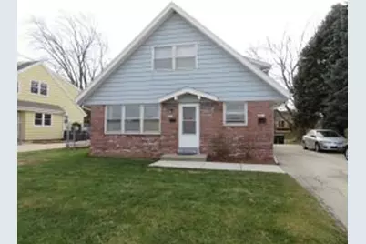2831 E Carpenter Ave, Cudahy, WI 53110 - Photo 1