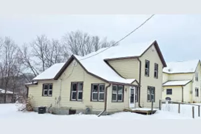 319 N Washington St, Viola, WI 54664 - Photo 1