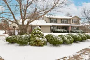 2229 Stony Ridge Dr, Waukesha, WI 53189 - Photo 1