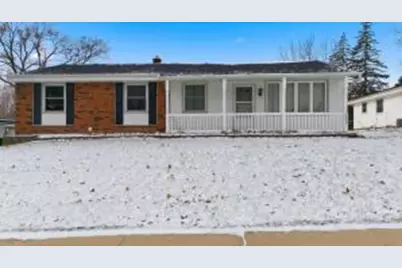 7553 S Chapel Dr, Oak Creek, WI 53154 - Photo 1