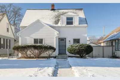 4727 N Green Bay Ave, Milwaukee, WI 53209 - Photo 1