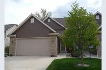 W5340  Martin Ln, Fond du Lac, WI 54935 - Photo 1