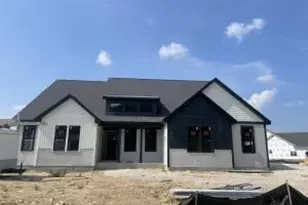 N66W20903 Sweet Clover Dr, Menomonee Falls, WI 53051 - Photo 1